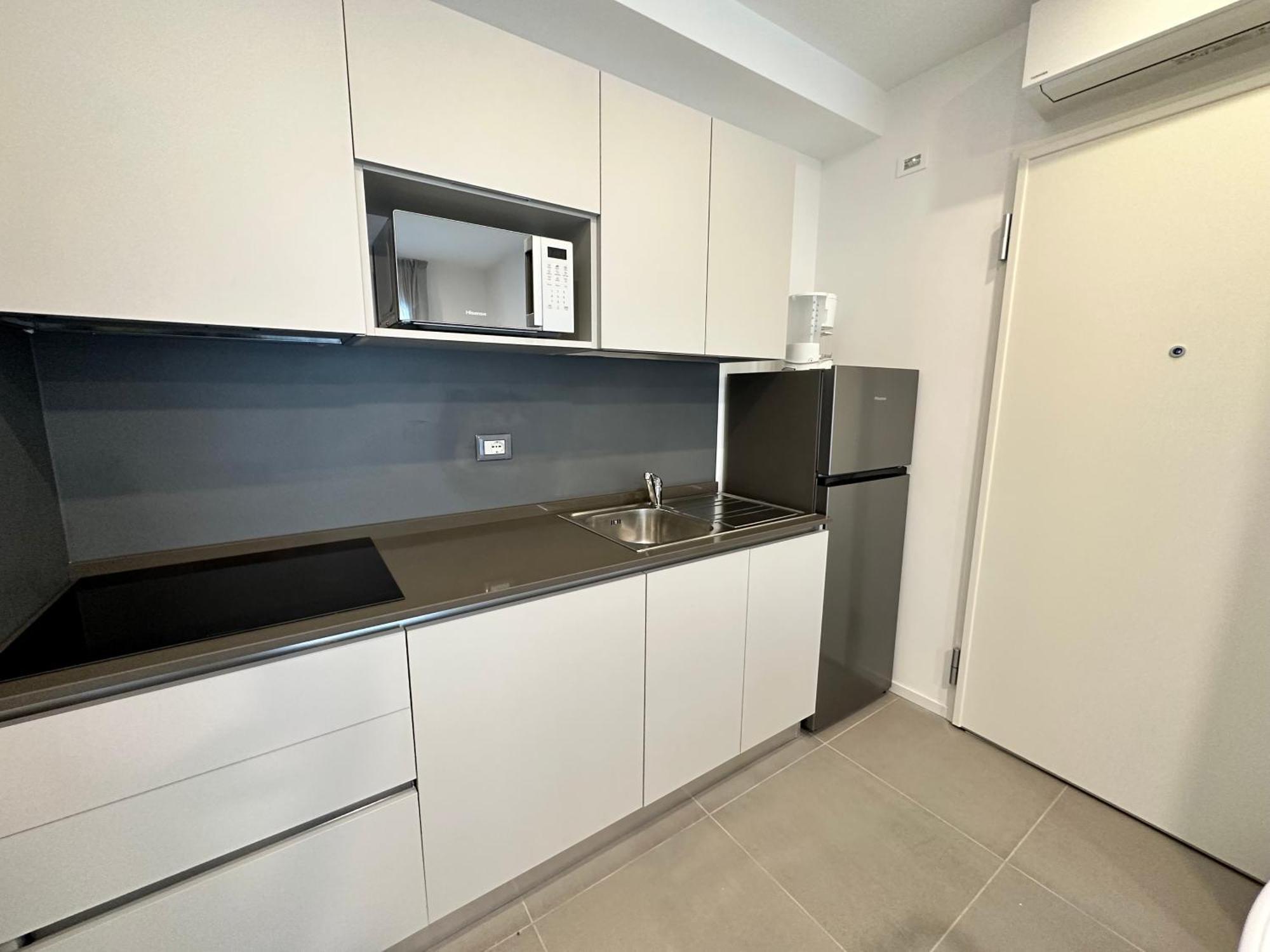 Nuovo Condominio Con Piscina E Garage Bibione Exterior photo